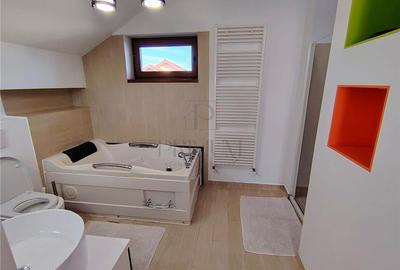 Casa individuala - 6 camere - locatie excelenta - 220 mp utili - garaj - 15