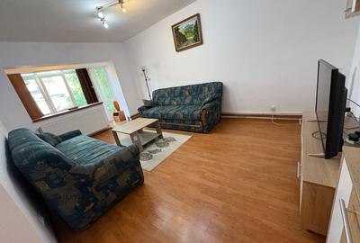 Apartament cu 3 camere decomandat, mobilat în 1 Mai