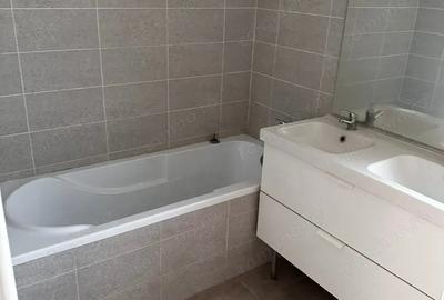 Casă cu 6 camere cu Teren 100 Mp în Roșu - 23