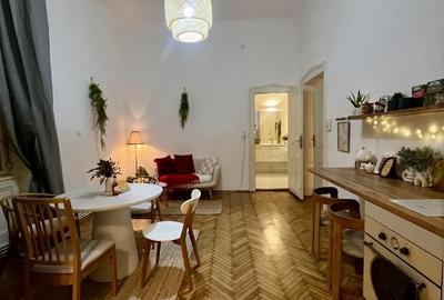 Apartament cu 3 camere semidecomandat în Central - 6