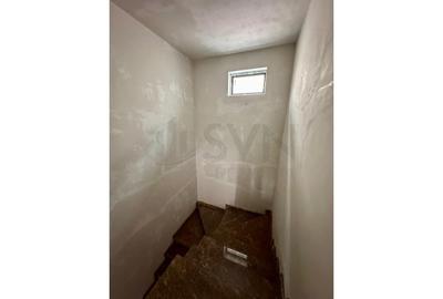 REA1024141 Apartament 3 camere spatios - 10