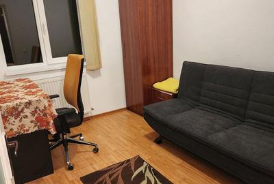 Apartament cu 3 camere decomandat în Central - 4