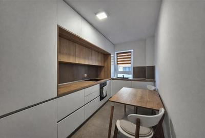 Apartament cu 2 camere decomandat, mobilat în Tractorul - 3