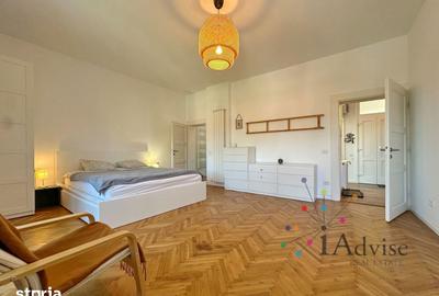 Apartament cu 3 camere, mobilat în Centrul Istoric