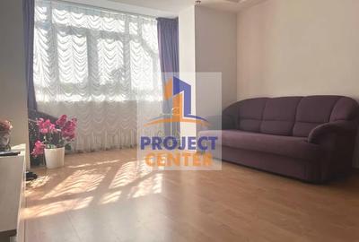 Apartament cu 3 camere decomandat, mobilat în Ultracentral