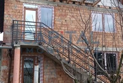Casa individuala cu 4 camere Cristesti - Mures