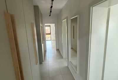 Apartament cu 2 camere decomandat în Sânpetru - 7