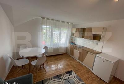 Apartament cu 3 camere în Central - 1