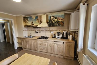 Apartament cu 3 camere decomandat, mobilat în Lipovei - 3