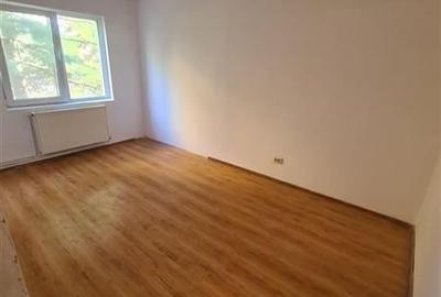 Apartament 3 camere etaj intermediar Calea Bucuresti - 2