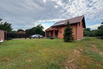 Proprietar ,  vând casă P+ 1 +Pod construită din cărămidă, cu curte de 1.641 mp - 6