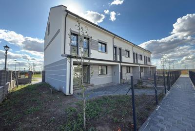 Duplex cu 4 camere cu Canalizare în Săcălaz - 1