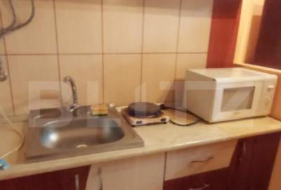 Garsoniera de inchiriat, 15 mp, zona Micro 17 - 2