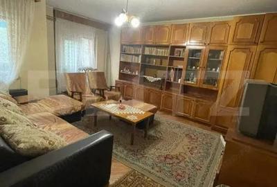 Apartament cu 3 camere decomandat, mobilat în 1 Mai - 4