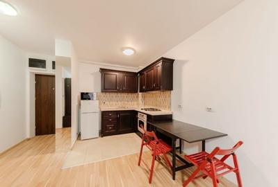 Apartament cu 2 camere semidecomandat, mobilat în Titan - 3