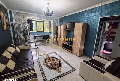 Apartament cu 2 camere decomandat în Vest - 10