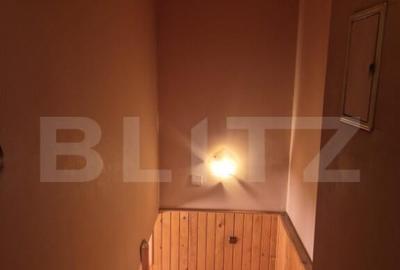 Oportunitate! Casa cu 3 camere singur in curte p+m in Damb - 1