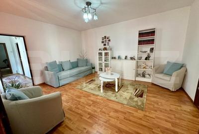 Casa individuala de vanzare in Sebes - 4 camere, curte si gradina generoase