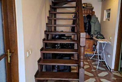 Casă în Aluniș - 4