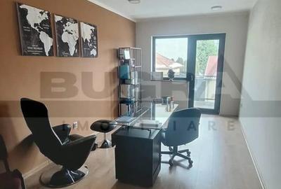 Spațiu comercial, de 90 mp, în Central