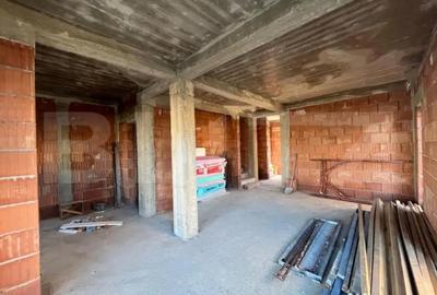 Casă cu 4 camere cu Teren 300 Mp în Ghiroda - 3