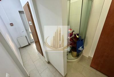 Casă individuală cu 12 camere cu Canalizare în Complex Studențesc - 28