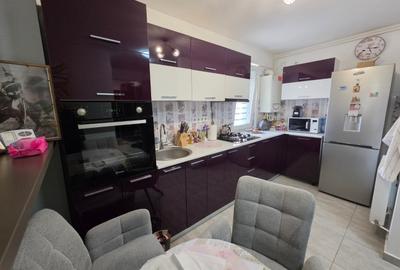 Apartament cu 3 camere semidecomandat, mobilat în 1 Decembrie 1918 - 12