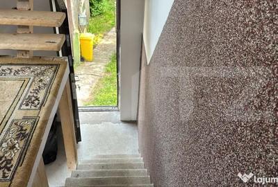 Casă cu 12 camere cu Teren 2000 Mp în Central - 2