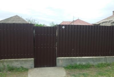 Casă individuală cu 4 camere cu Teren 850 Mp în Central - 1