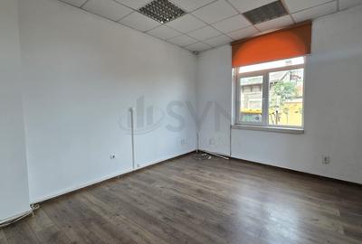 Casă individuală cu 7 camere cu Canalizare în Moșilor - 2