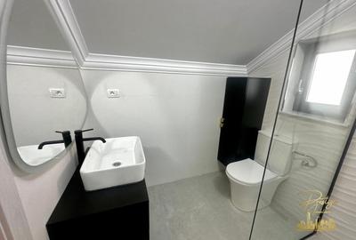 Casa cu 6 camere de vanzare pe str.Ciheiului - Sanmartin - 30
