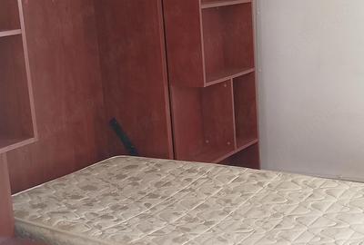 Garsonieră decomandată în Central - 2