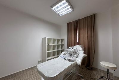 Spațiu comercial, de 43.759998321533 mp, în Florilor - 9