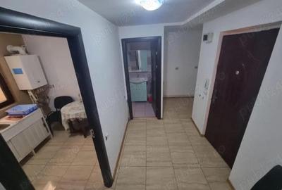 Garsonieră decomandată în Central - 2