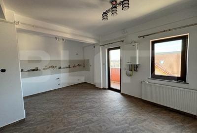 Apartament 3 camere, 100mp, situat pe 2 niveluri, zona Radauti - 3