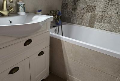 Apartament cu 3 camere semidecomandat în Dristor - 1