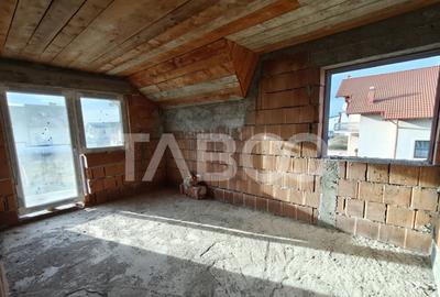 Casă cu 5 camere cu Teren 250 Mp în Central - 5