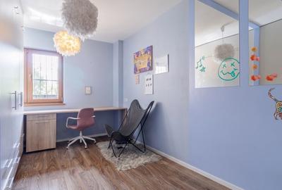 Apartament cu 4 camere semidecomandat, mobilat în Tineretului - 16