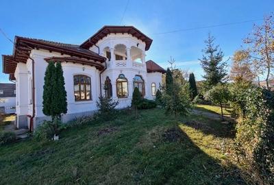 Casă individuală cu 21 camere cu Canalizare în Central - 8