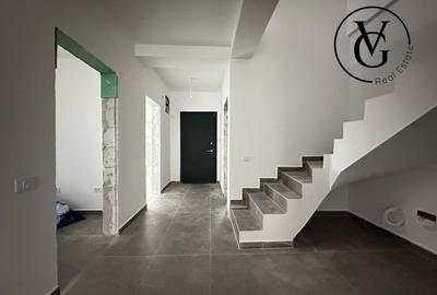 Vila  - P+1 - Ovidiu  Sud - 4