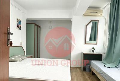 Pensiune cu 12 camere si Restaurant - Vedere Spre Lac, Efori - 1