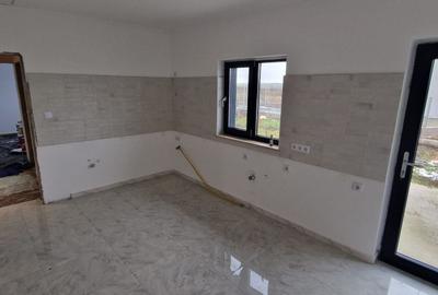 Casă individuală cu 3 camere cu Canalizare în Agigea - 12