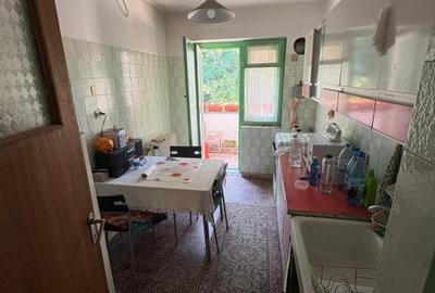 Drumul Taberei 3 camere bloc Special H 0721335949