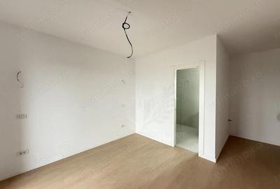 Apartament cu 4 camere în Albert - 9