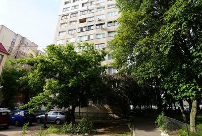 Apartament cu 4 camere decomandat, mobilat în Giurgiului - 14