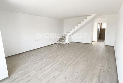 Casă cu 4 camere cu Teren 250 Mp în Central