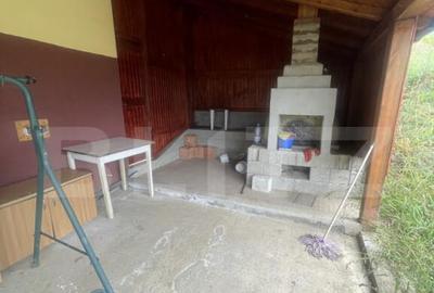 Casa frumoasa ?i cocheta de vanzare in Mila? - 2900 m - 9