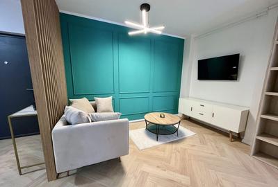 Apartament cu 3 camere semidecomandat, mobilat în Florești