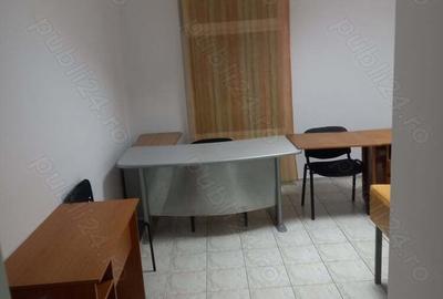 Spațiu comercial, de 20 mp, în Central - 3