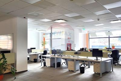 Spatiu birouri de inchiriat 160 - 800 mp Central. Comision 0% - 2